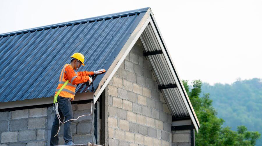 Professional residential roofers in Sweet Home, TX